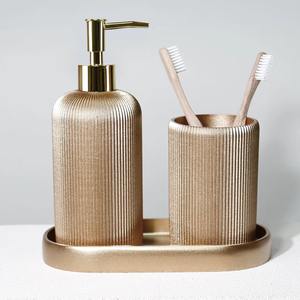 Conjunto de decoración de baño de diseñador de oro de lujo Ideal para el estilo del hogar opulento para baños y regalo de inauguración de la casa al por mayor de La India - Product Image 4