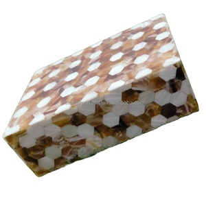 Belles boîtes en bois en résine faites à la main pour eid mubarak, boîtes à faveur pour eid ramadan - Product Image 1