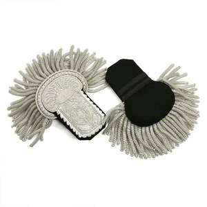 Épaulettes personnalisées faites à la main avec broderie pour uniformes formels, options de logo disponibles, fabricant d'épaulettes - Product Image 5