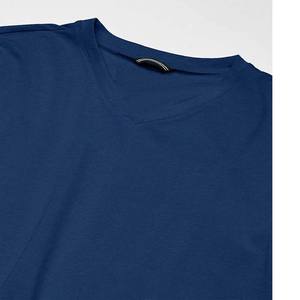Vente en gros T-shirts épais pour hommes T-shirt manches courtes respirant col en V pour homme en coton de qualité supérieure avec logo personnalisé - Product Image 5