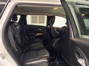 Excellent rapport qualité-prix, Jeep Cherokee Limited 4WD d'occasion 2017, prêt à être expédié - Product Image 4