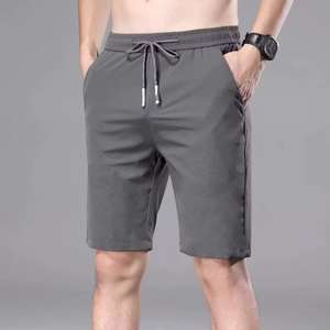 Shorts de sport pour hommes à séchage rapide, respirants, en coton tricoté avec maille, cordon de serrage à l'entrejambe, pour l'entraînement et la gym, teint en pièce - Product Image 1