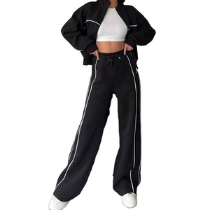 Wholesale Custom Fashion Casual Ladies <b>Women</b> Zip up 2 Piece Set Tracksuit Sweatsuits Set - Product Image 1