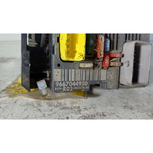 Caja de Fusibles para CITROEN C5 Station Wagon 9667044930 DW10BTED4-RHF-RH01 diésel 1997 (08>18) - Product Image 2