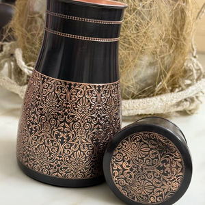 Thermos au design vintage, thermos gravé de fleurs, flacon en métal gaufré, thermos à café élégant, thermos à motif rétro - Product Image 1