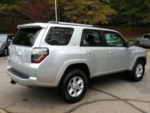 Toyota 4Runners SR5 TRD Pro V6 Power 4WD Quicksand conduite à gauche 4Runner voiture véhicule voitures d'occasion - Product Image 5