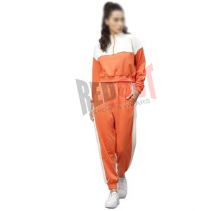 Chándal Deportivo para Mujer 2025, Diseño Personalizado, Calidad Premium, Transpirable y Duradero, Hecho en Pakistán - Product Image 3