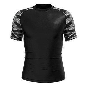 Dernier style de chemise de compression MMA à manches courtes avec logo personnalisé Jiu Jitsu imprimé par transfert à chaud Rash Guards Concevez votre propre UPF50 + - Product Image 1