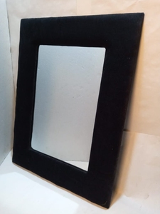 Miroir mural en forme de larme d'or Vintage moderne de haute qualité cadre en métal de style unique avec verre élégant pour la décoration de salon - Product Image 3