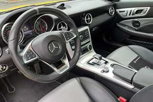 Voiture d'occasion pour le marché mondial 2023 A M G SLC 43 Final Edition Smart Automatic - Product Image 3