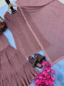Vêtements indiens et pakistanais, modèles de gharara, salwar kameez sexy et magnifique pour filles punjabi, modèles de col, sarara, robe pour femmes, vente en gros - Product Image 2