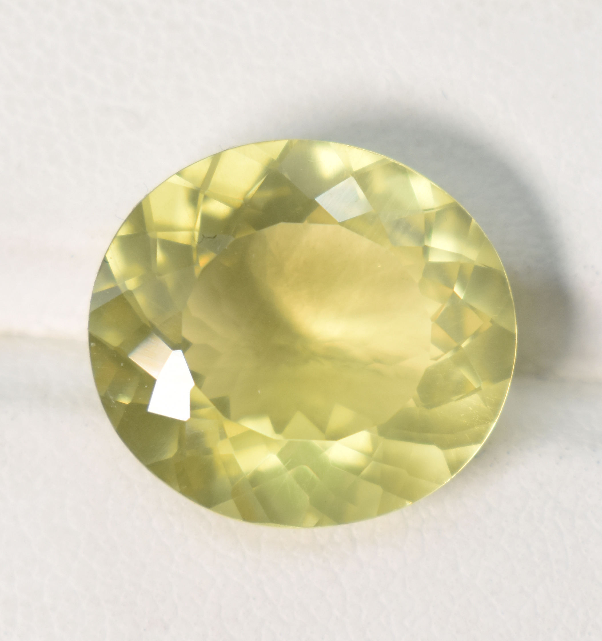 สีเหลือง