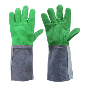 Gants de sécurité en cuir de vachette fendu de la meilleure qualité Texture lisse Résistant à la chaleur et au feu Protection élevée pour les travaux industriels - Product Image 3