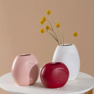 Design moderne nordique émaillé bleu indien Vase à fleurs en céramique élégant Vase de sol fabriqué à la main pour la décoration de la maison bureau hôtel utilisation - Product Image 5