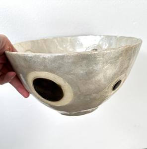 Cuenco decorativo de Metal con diseño de puntos, centro de mesa hecho a mano, elegante bandeja texturizada para mesa de comedor, hogar, cocina, exhibición de regalo - Product Image 6