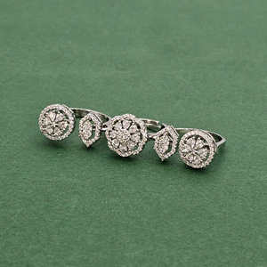 Designer Belle bague classique CZ avec bagues de mode plaquées rhodium - Product Image 6