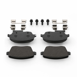 ผ้าเบรกเซรามิก 6Q0698151A สำหรับเปลี่ยนในรถยนต์ VW Polo เพิ่มประสิทธิภาพการเบรก ประสิทธิภาพการทำงานที่มั่นคง อะไหล่ระบบเบรกอัตโนมัติ - Product Image 1