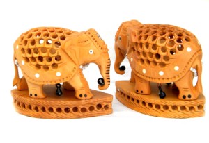 Bộ Voi Cắt Tỉa Jali Thủ Công Bằng Gỗ Thủ Công Ấn Độ Trang Trí Cặp Voi Trơn Chạm Khắc Cốp Xe - Product Image 4