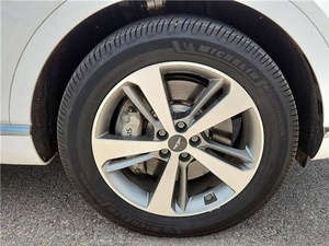 2024 Genesis GV80 Prestige Signature utilisé SUV intérieur foncé cuir boîte de vitesses automatique R17 gaz 4L gauche alliage d'aluminium panoramique - Product Image 3