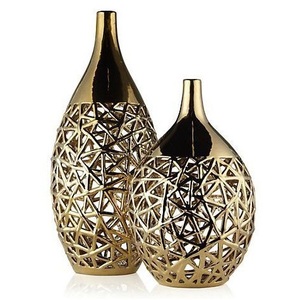 Florero de planta de oro y florero de diseño mejor para la decoración del hogar personalizado hecho a mano mejor decoración interior y diseño hecho a mano - Product Image 1