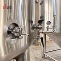 Fermenteur de qualité vinicole et brassicole de 12 500 L - Réservoir de production de boissons alcoolisées en gros lots avec gestion de la température