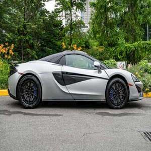 2024 570S SPIDER พวงมาลัยซ้าย เทอร์โบ R17 เบาะหนัง แร็คหลังคาอะลูมิเนียมอัลลอย กล้องมองหลัง พร้อมจัดส่ง - Product Image 3