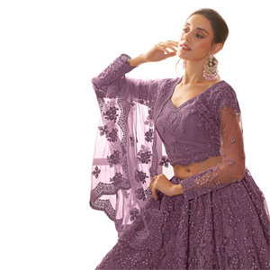 Superbe chemisier traditionnel indien Dupatta pour les fêtes de mariage, maçonnerie lourde, belle broderie de cordon, ensemble Lehenga Choli - Product Image 1