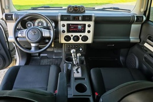 TOYOTA FJ CRUISER 2010 USADO, Volante a la Izquierda/Derecha - Product Image 5