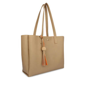 Sac fourre-tout en cuir pour femme Hamid International, prix ajustable, anti-plis, qualité supérieure, couleur/taille personnalisable, tendance du moment - Product Image 2