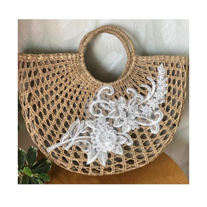 Elegante bolso de paja para mujer-Bolso de playa de jacinto de agua hecho a mano con borla a atractivo precio al por mayor - Product Image 6