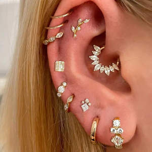 Pendientes de Aro de Acero Inoxidable con Cristales de Zirconia, Joyería de Moda para Perforaciones - Product Image 1