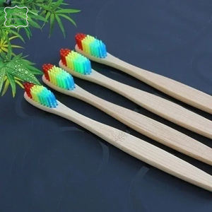 Cepillo de dientes de Madera Suave biodegradable personalizado cepillo de dientes de bambú colorido mango de madera de bambú Natural cepillo de dientes de bambú de Hotel - Product Image 4