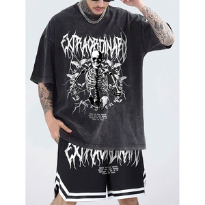 Surdimensionné hommes nouveau Style haute qualité hommes Vintage en détresse flocon de neige et gothique imprimé t-shirt et short ensemble - Product Image 6