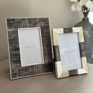 Chipset pegado a mano con marco de cuerno natural hecho a mano y pulido a mano brillante viene en múltiples tonos de color terroso para interiores - Product Image 1