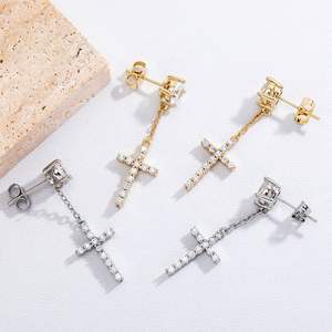 Vente chaude 925 Sterling Silver 14k Gold Iced Cross Dangle Boucles d'oreilles pour hommes Cadeau - Product Image 3