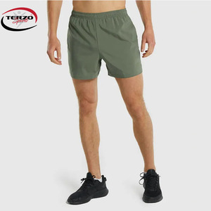 Hochwertige maßge schneiderte Herren Fitness Gym Shorts Sportswear Spandex/Polyester Solid Quick Dry Breath able - Product Image 2