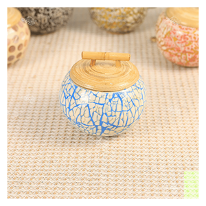 Pot en bambou avec incrustation de nacre, contenant pour le rangement et la décoration du bureau, origine Vietnam - Product Image 2