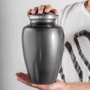 Urnas de cremación para adultos de alta calidad Metal moderno ecológico personalizable hecho a mano duradero Memorial exportador India elegante - Product Image 4