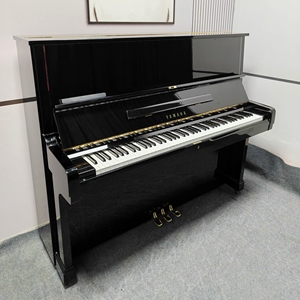 Piano Vertical Acústico Yamaha U2H Usado, Original de Japón, Alta Calidad, Aspecto Elegante, Sonido Excelente, Envío a Todo el Mundo - Product Image 1
