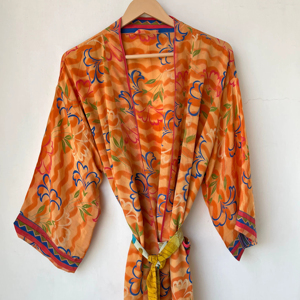 Kimono de seda de lujo, ropa de salón, regalo, ropa de Festival bohemio, ropa de uso diario, Sexy, hecho a mano, Vintage, Sari, manga 3/4, abrigo de playa - Product Image 1