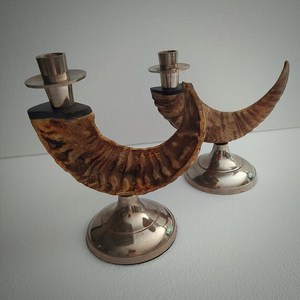 เชิงเทียนรูปเขาควายพร้อมที่หนีบโลหะตกแต่งโรงแรมเชิงเทียน - Product Image 6