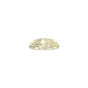 Saphir Jaune Naturel (Pukhraj) 3,82 Carats, Taille Émeraude Facettée, Pierre Libre, Matériau de Gemme Rouge, Similaire à l'Alexandrite et à l'Aigue-marine - Product Image 2