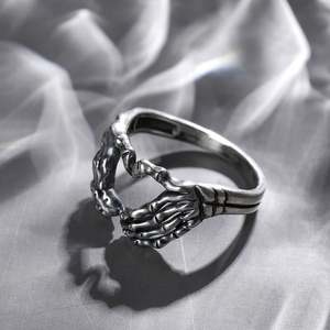 Bague Claddagh pour homme en argent sterling Jeulia - Bague d'anniversaire artisanale avec pierre naturelle - Product Image 6