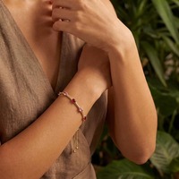 Bracelet Pierre Rouge Passion Vitalité 8x10mm Pierre Naturelle Plaqué Or 18K pour Cadeau de Fêtes Vente en Gros Faible MOQ