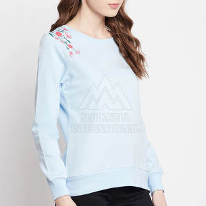 สเวตเชิ้ตแบบสวมศีรษะสำหรับผู้หญิงทรงพอดีตัว - Product Image 2