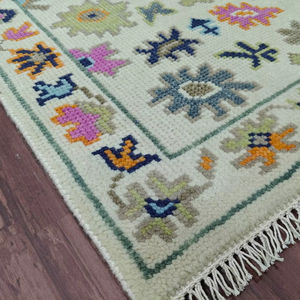 Tapis anatolien en laine tissé à la main |   Tapis floral tribal crème |   Petit tapis multicolore de style Oushak |   Tapis d'appoint bohème - Product Image 1