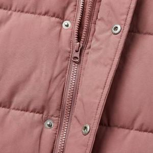 Parkas chaudes à capuche pour hommes en gros – Logo personnalisé, motif uni, tissu polaire, vêtements d'extérieur en coton pour l'hiver – Design thermique tendance en promotion - Product Image 4