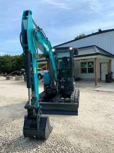 Excavadora Mini Sunward 2023 de 3.5 Toneladas, Nueva y Usada, con el Mejor Motor, Caja de Cambios y Componentes PLC - Product Image 4