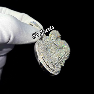 Collar con Colgante de Letra Personalizado en Plata de Ley 925 con Baño de Rodio y Moissanita VVS, Estilo Hiphop con Engaste de Garra para Hombre, 40g - Product Image 2