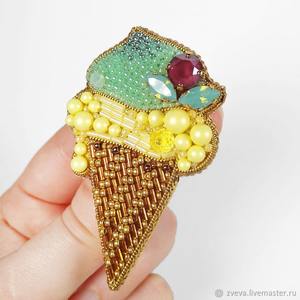 Broches rondes de mode en perles violettes, décoratives, faites à la main, les plus vendues, en vente auprès d'un fournisseur indien - Product Image 5